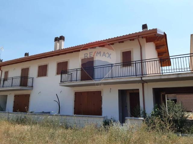 Villetta a schiera in vendita a L'Aquila AQ