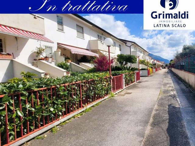 Villetta a schiera in vendita a Latina LT