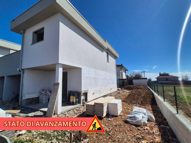 Villetta a schiera in vendita a Limido Comasco CO
