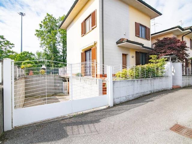 Villetta a schiera in vendita a Lodi LO