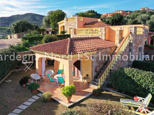 Villetta a schiera in vendita a Loiri Porto San Paolo SS