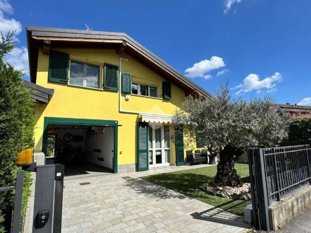 Villetta a schiera in vendita a Lomagna LC