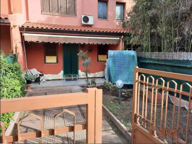 Villetta a schiera in vendita a Pula CA