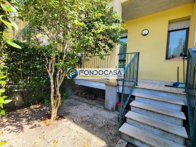 Villetta a schiera in vendita a Pietrasanta LU