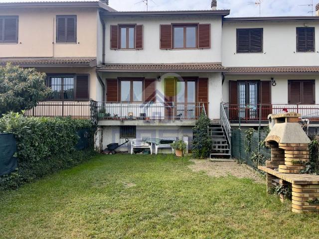 Villetta a schiera in vendita a Pieve Fissiraga LO