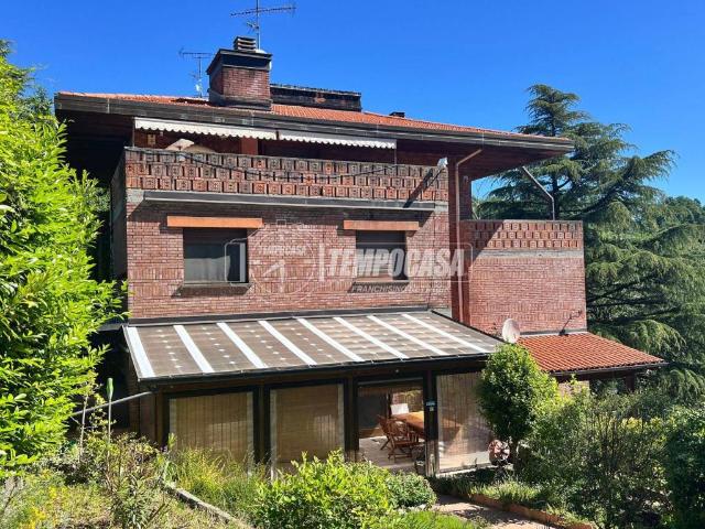 Villetta a schiera in vendita a Pino Torinese TO