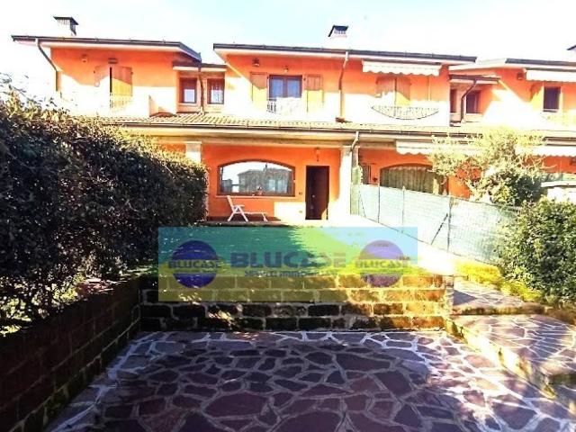 Villetta a schiera in vendita a Pognano BG