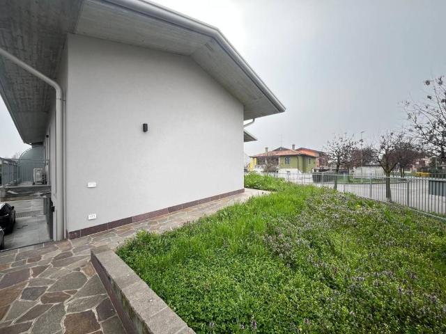 Villetta a schiera in vendita a Pognano BG