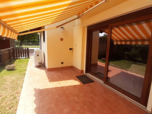Villetta a schiera in vendita a Pombia NO