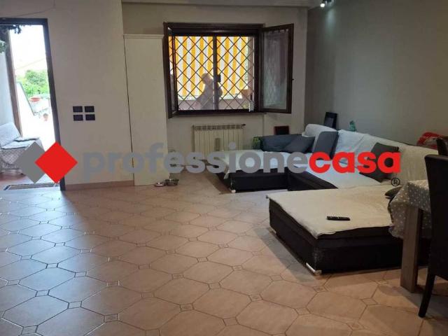 Villetta a schiera in vendita a Pomezia RM