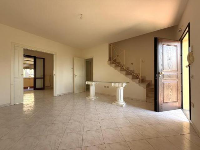 Villetta a schiera in vendita a Pontedera 98 mq Rif: 1420179