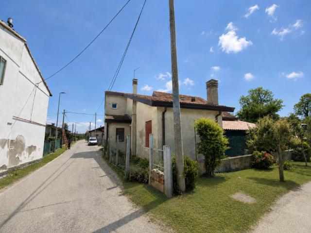 Villetta a schiera in vendita a Porto Viro RO