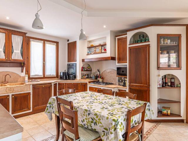 Villetta a schiera in vendita a Pove del Grappa VI