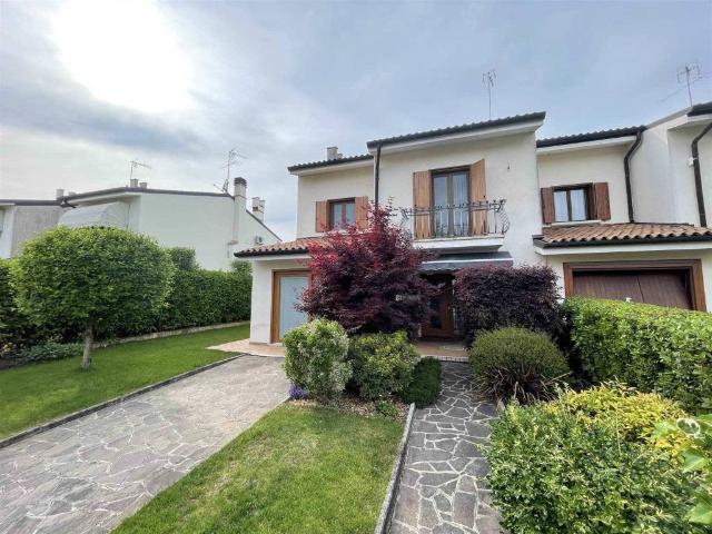 Villetta a schiera in vendita a Pravisdomini PN