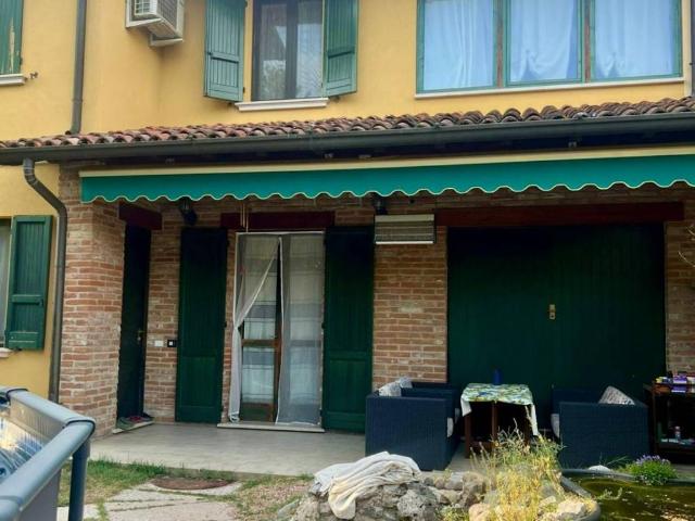 Villetta a schiera in vendita a Quinzano d'Oglio BS