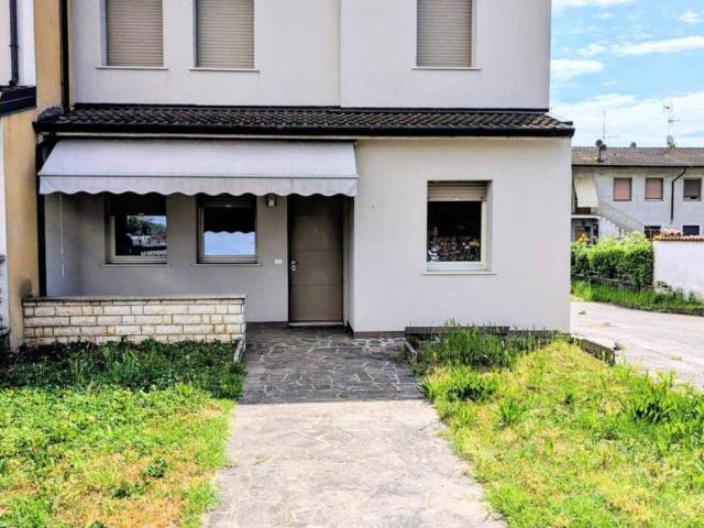 Villetta a schiera in vendita a Quinzano d'Oglio BS