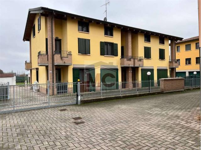 Villetta a schiera in vendita a Rubiera RE