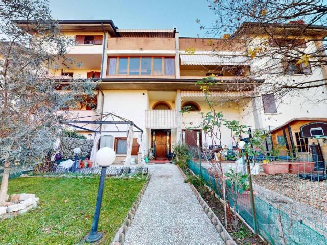 Villetta a schiera in vendita a Reggio Emilia RE