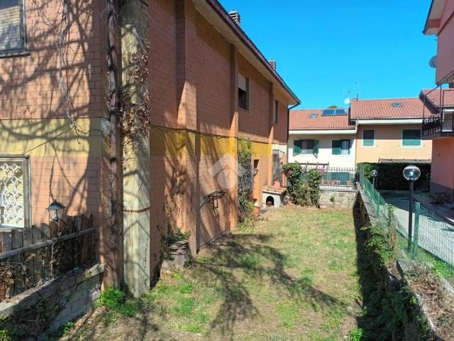 Villetta a schiera in vendita a Rocca Priora RM