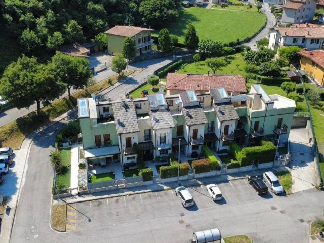 Villetta a schiera in vendita a Roè Volciano BS