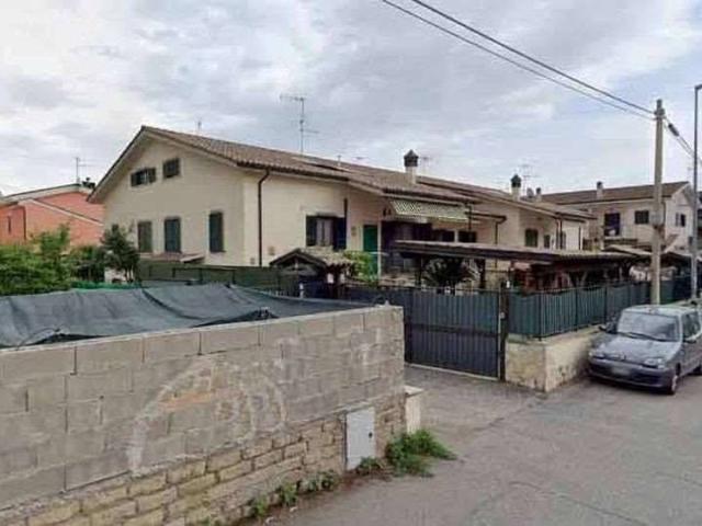 Villetta a schiera in vendita a Roma RM