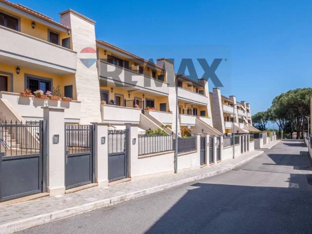 Villetta a schiera in vendita a Roma RM
