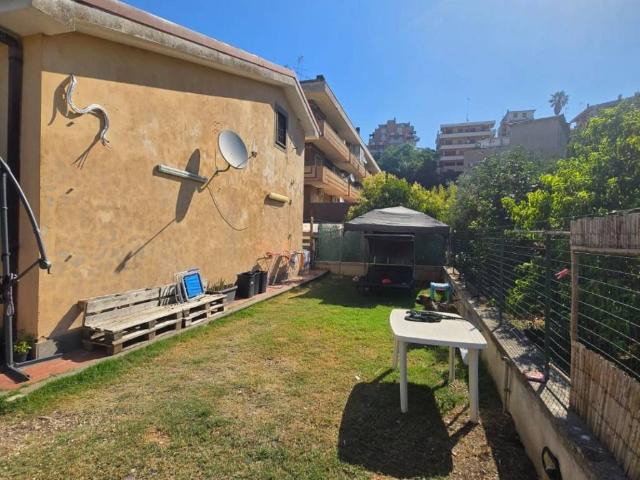 Villetta a schiera in vendita a Roma RM