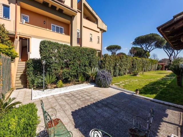 Villetta a schiera in vendita a Roma RM