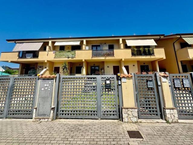 Villetta a schiera in vendita a Roma RM
