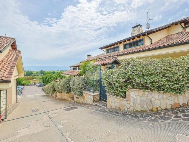 Villetta a schiera in vendita a Roma RM