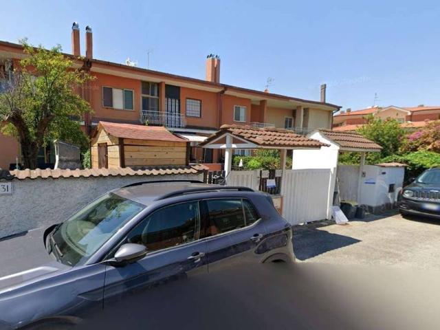 Villetta a schiera in vendita a Roma RM