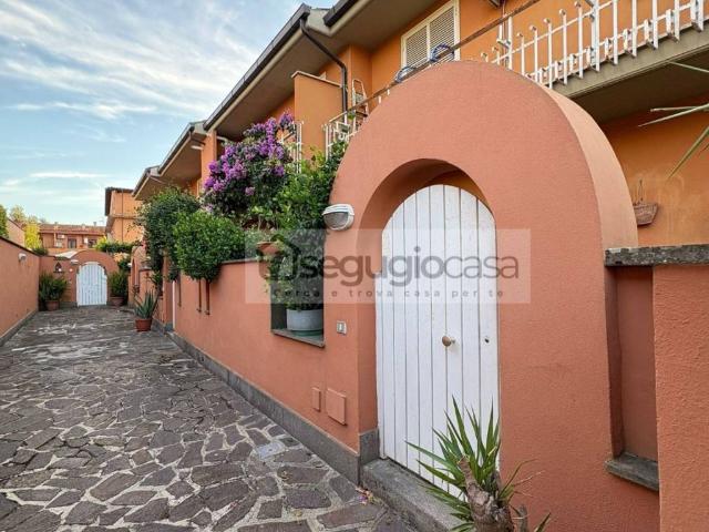 Villetta a schiera in vendita a Roma RM