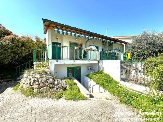 Villetta a schiera in vendita a Roma RM