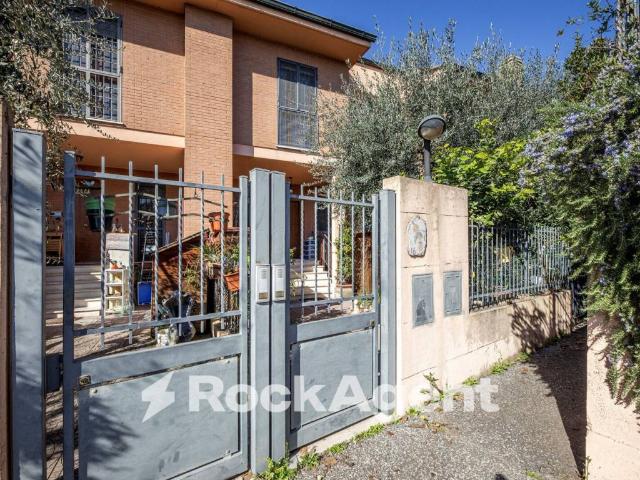 Villetta a schiera in vendita a Roma RM