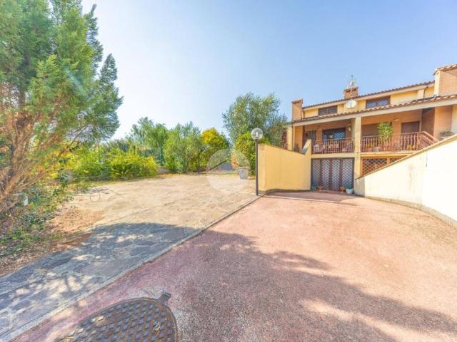 Villetta a schiera in vendita a Roma RM