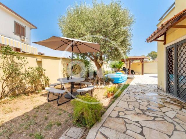 Villetta a schiera in vendita a Roma RM