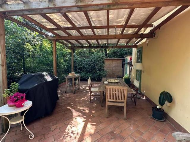 Villetta a schiera in vendita a Ronchi Massa 55 mq Rif: 1392792