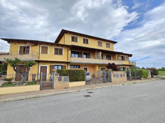 Villetta a schiera in vendita a Rosciano PE