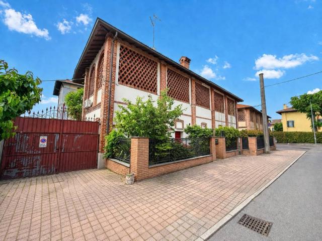 Villetta a schiera in vendita a Rozzano MI