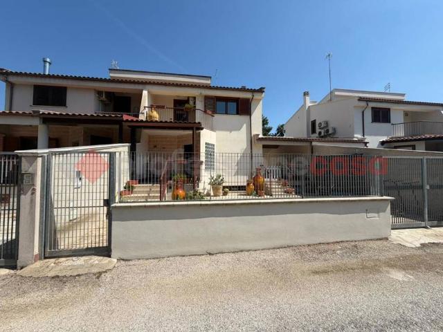Villetta a schiera in vendita a Statte TA