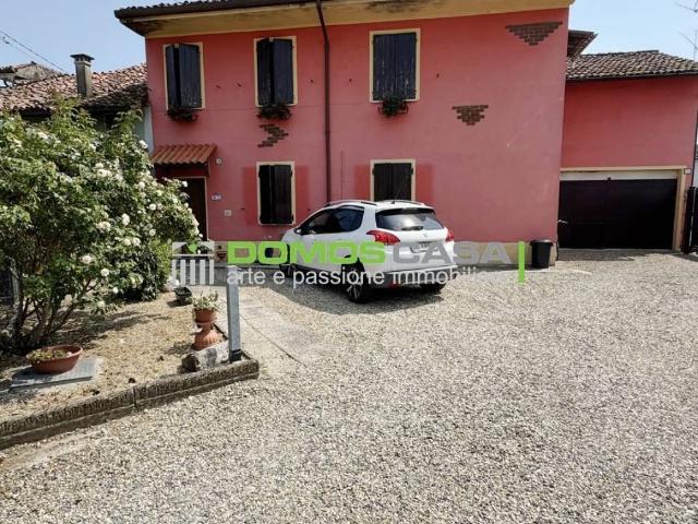 Villetta a schiera in vendita a Suardi PV