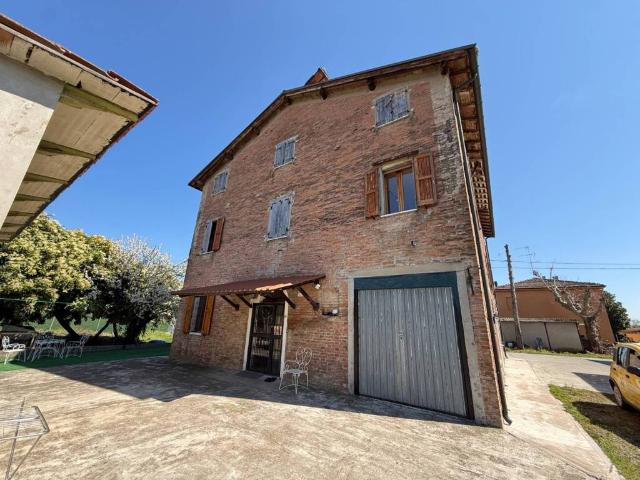 Villetta a schiera in vendita a San Cesario sul Panaro MO