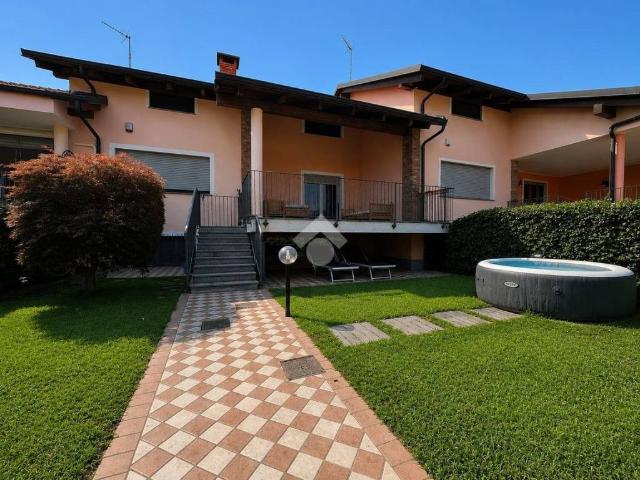 Villetta a schiera in vendita a San Francesco al Campo TO