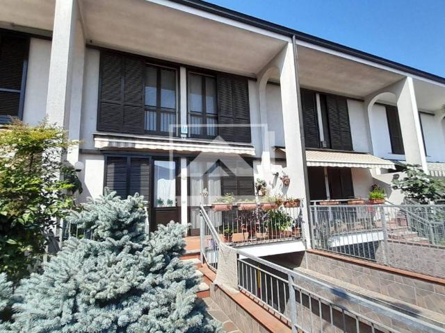 Villetta a schiera in vendita a Mediglia MI