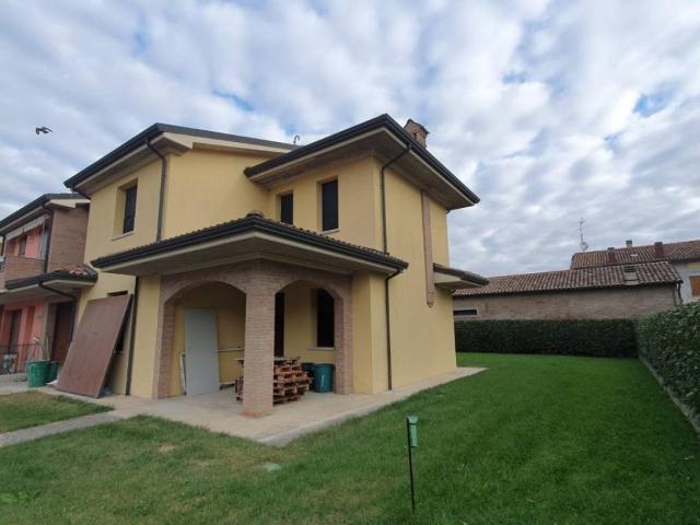 Villetta a schiera in vendita a San Possidonio MO