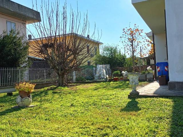 Villetta a schiera in vendita a San Possidonio MO