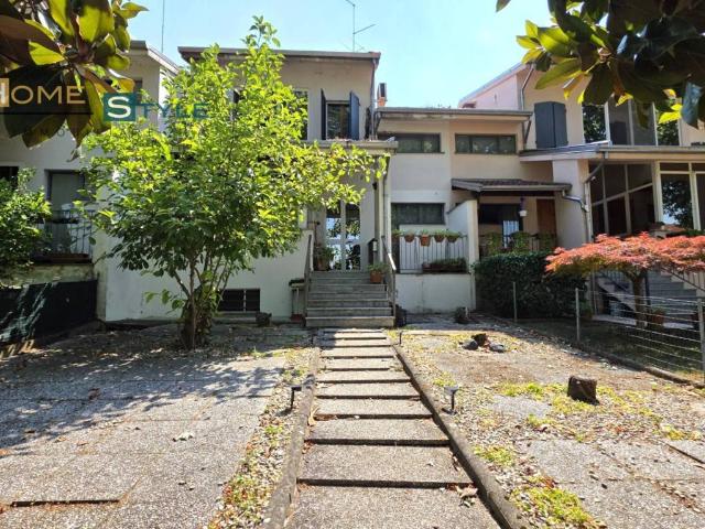 Villetta a schiera in vendita a San Secondo Parmense PR