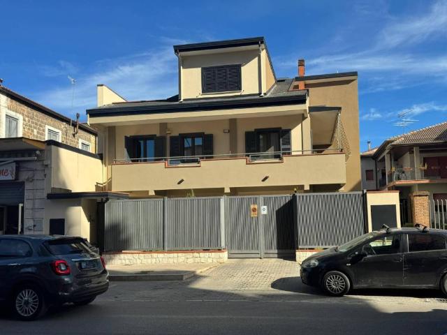 Villa in vendita a Santa Maria Capua Vetere CE