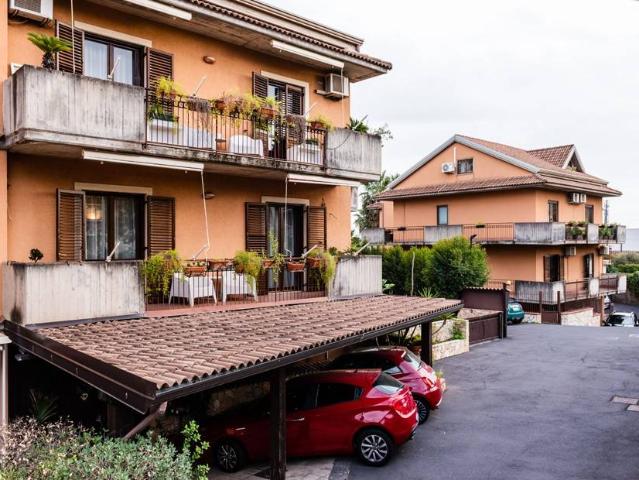 Villetta a schiera in vendita a Sant'Agata li Battiati CT