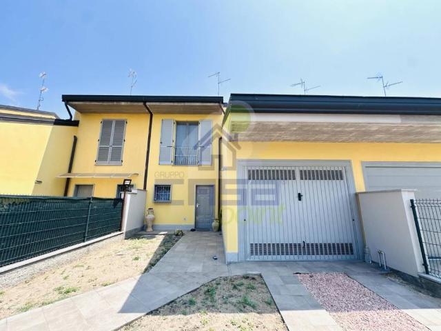 Villetta a schiera in vendita a Sant'Angelo Lodigiano LO